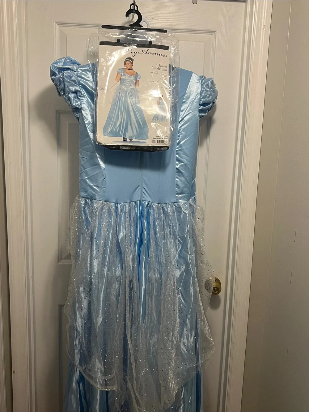 Leg Avenue Classic Cinderella Costume - Picture 4 of 4